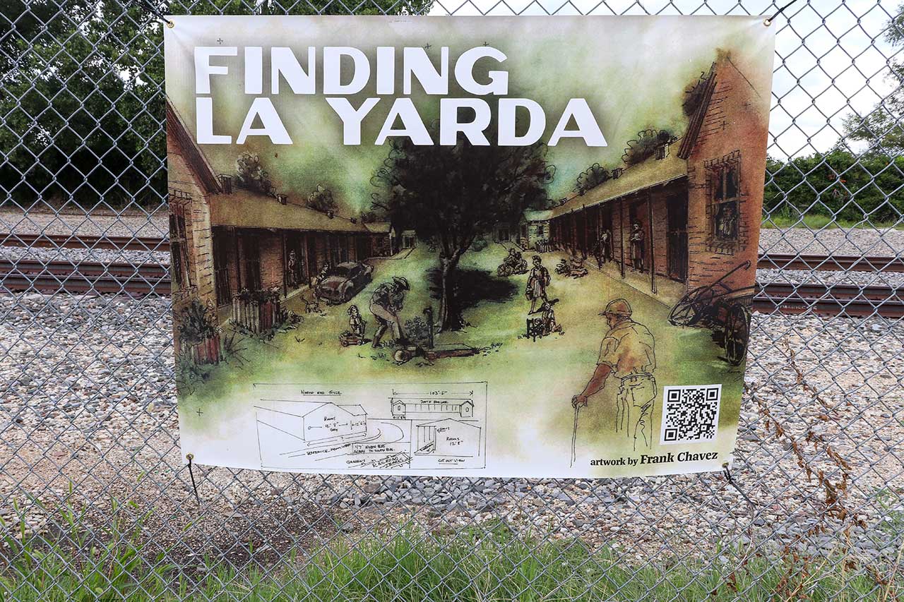 The Finding La Yarda sign, located along the Loop, near 8th and Delaware